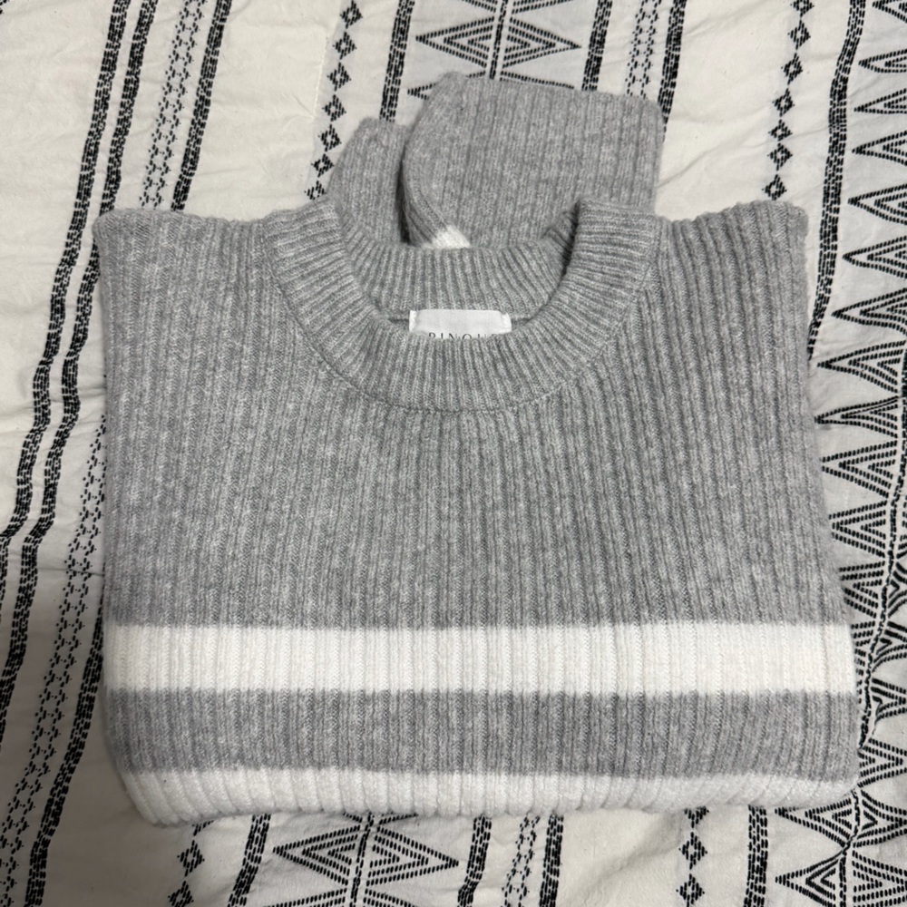 Pinque Cropped Sweater - Picture 3 of 4